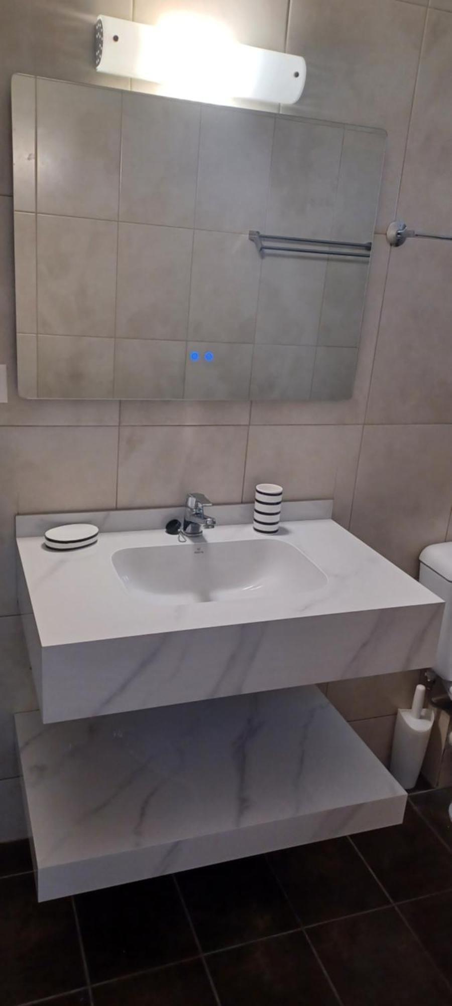 George Studios 1 Ипсос Екстериор снимка